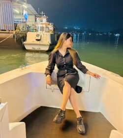 Home 1 Deekho.com 17